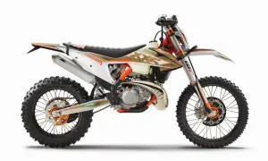 KTM EXC 300 2T dane techniczne: potężny dwusuwowy silnik, zawieszenie WP XPLOR, opony terenowe.